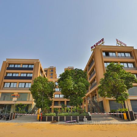 Hotel Legacy Ahmedabad Exteriör bild