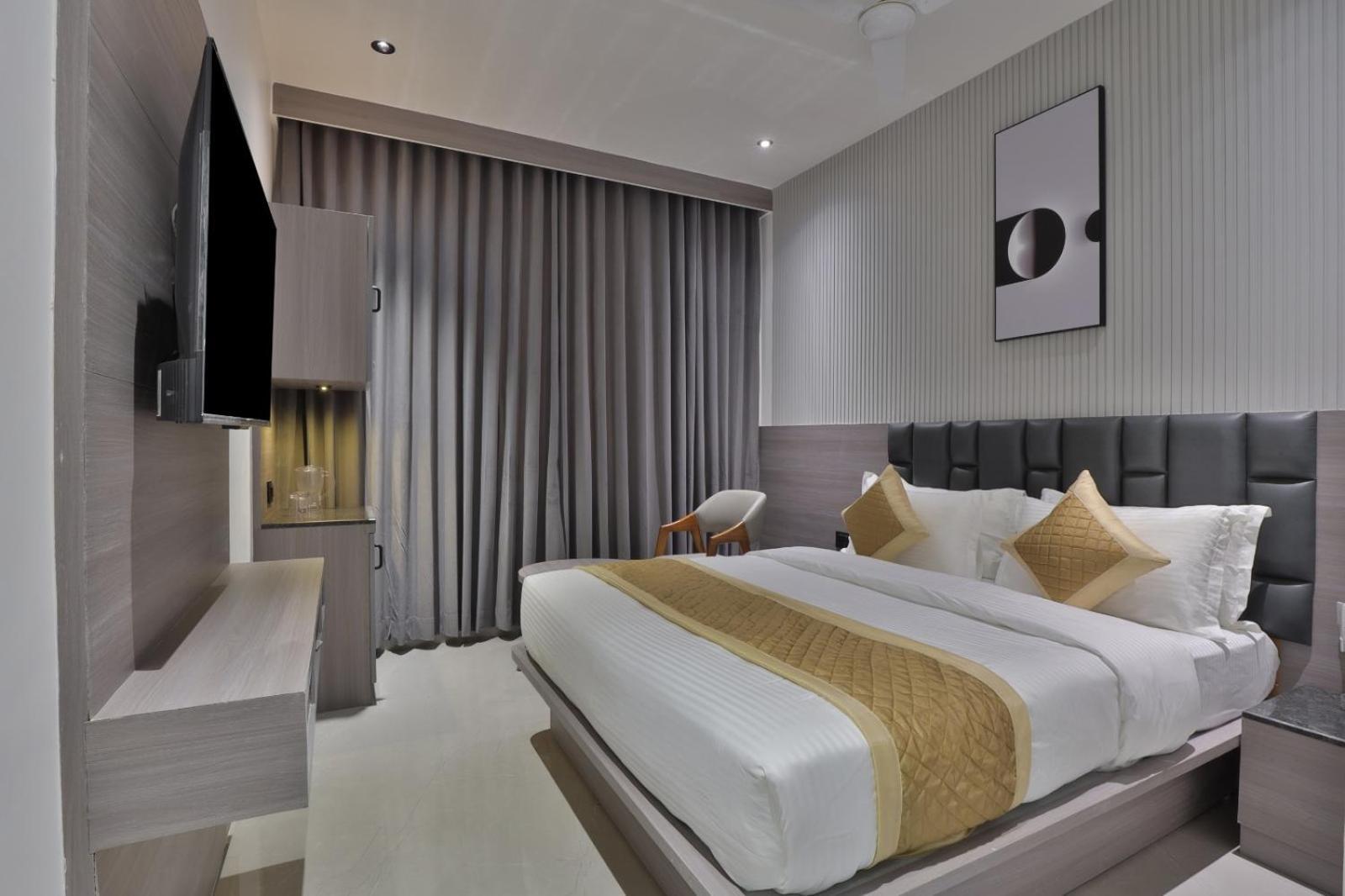 Hotel Legacy Ahmedabad Exteriör bild