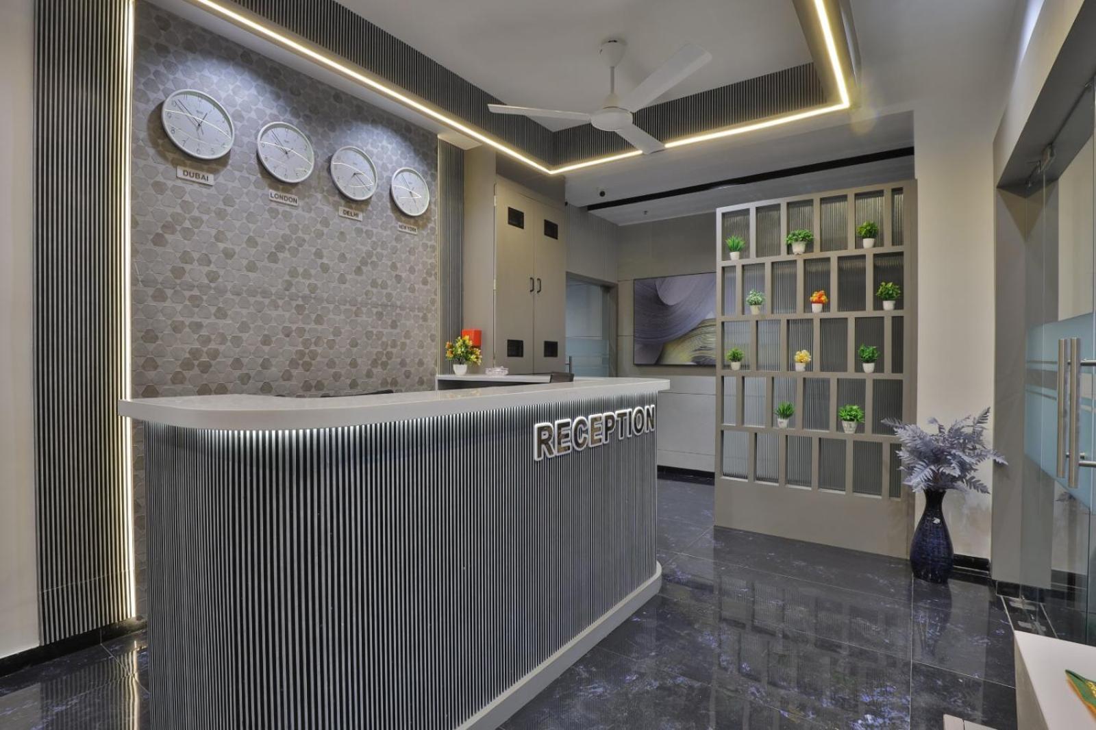 Hotel Legacy Ahmedabad Exteriör bild