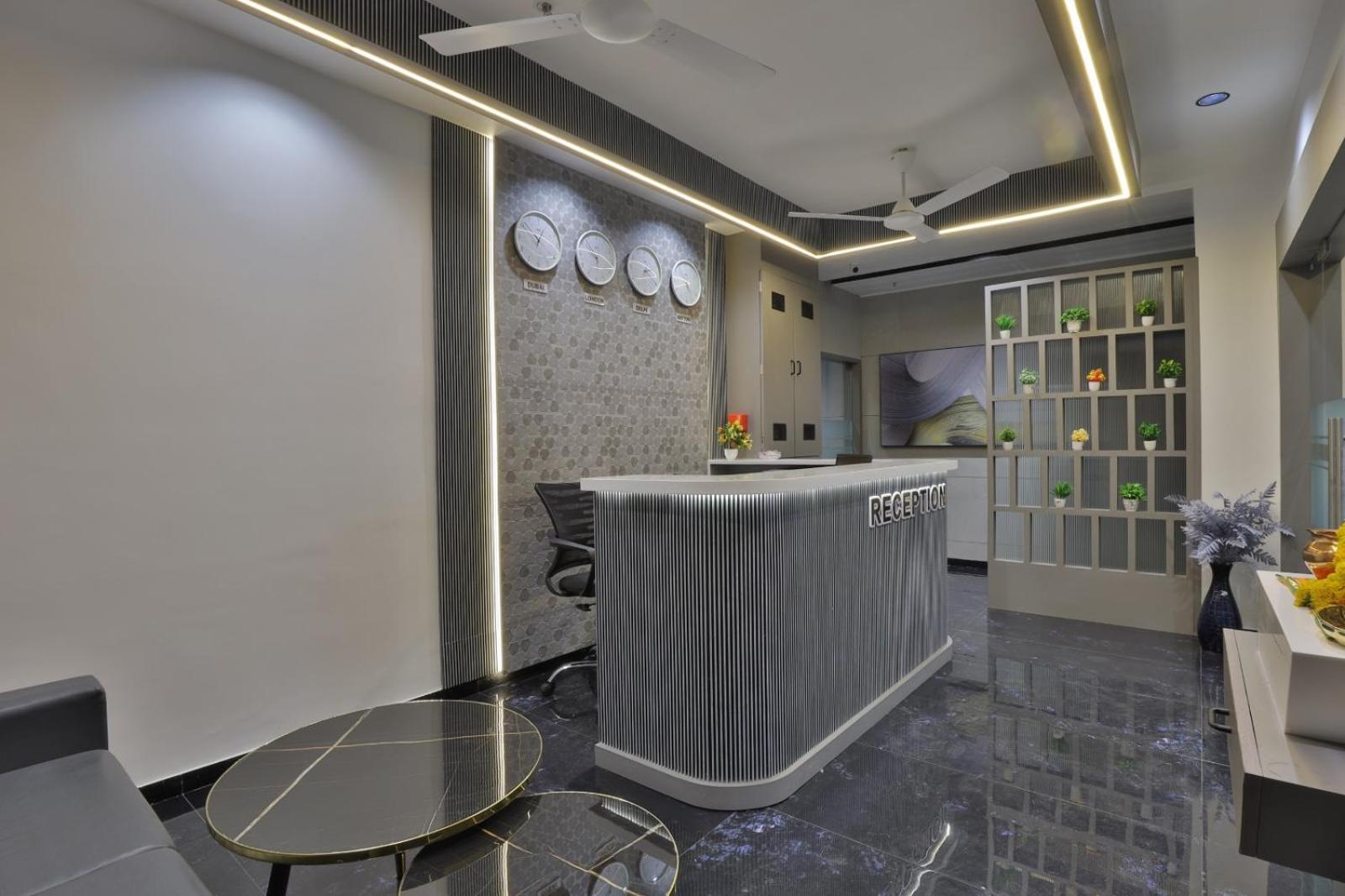 Hotel Legacy Ahmedabad Exteriör bild