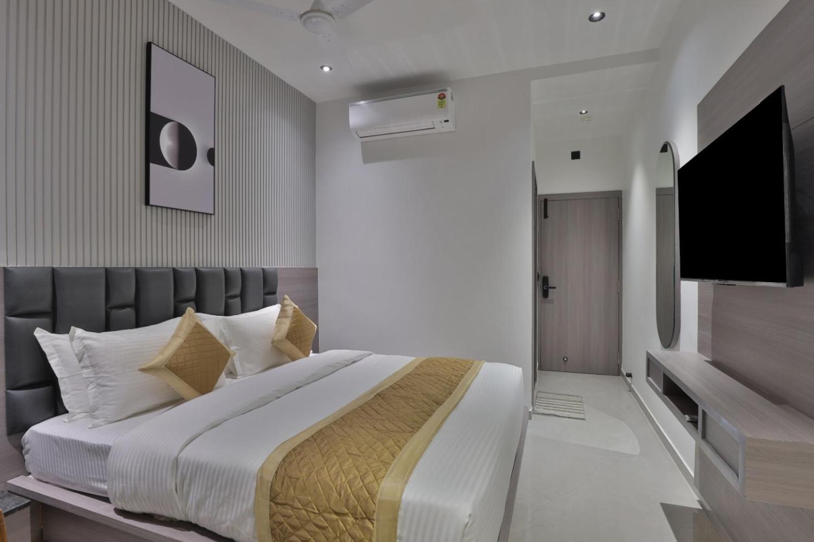 Hotel Legacy Ahmedabad Exteriör bild