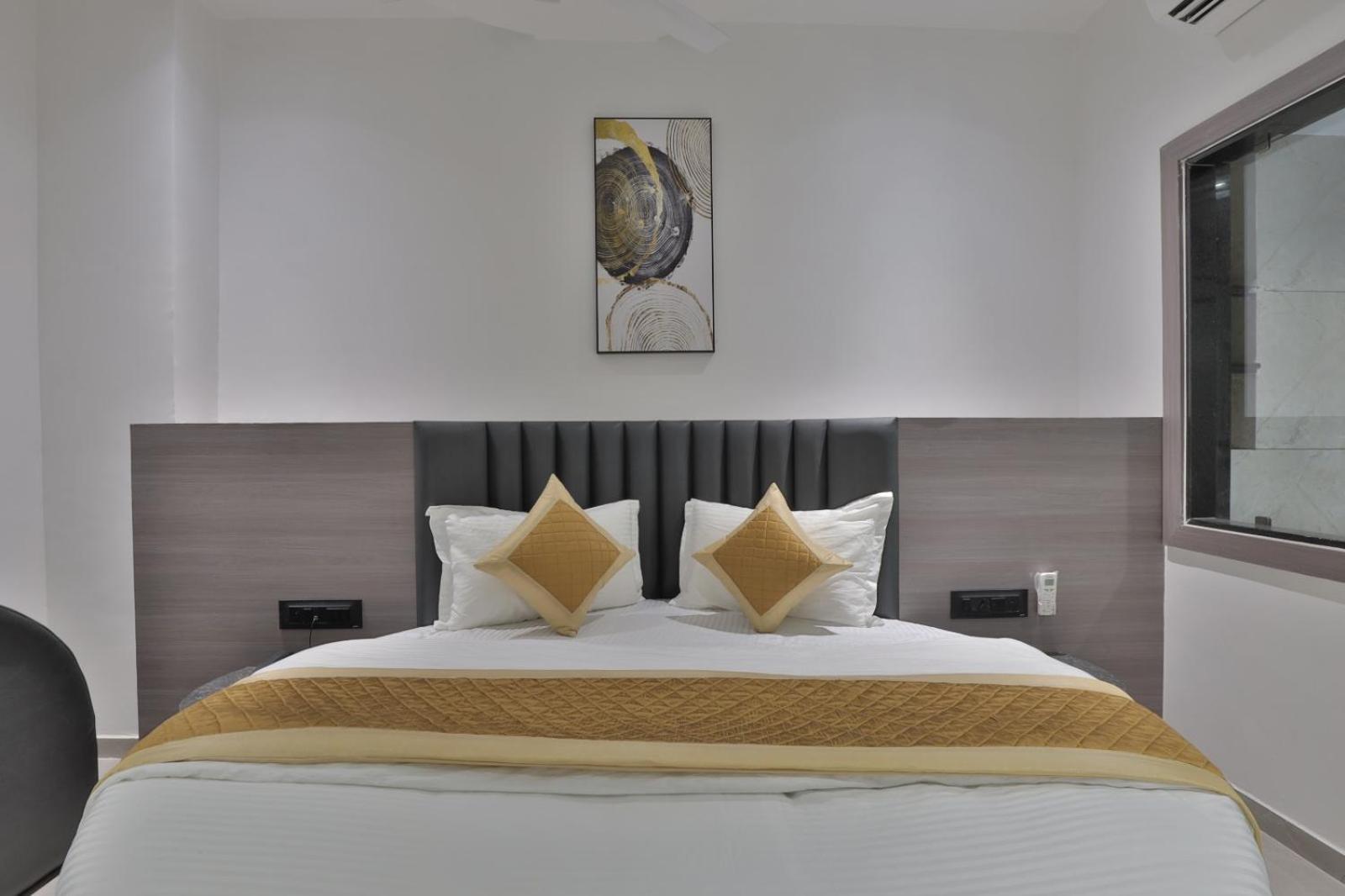Hotel Legacy Ahmedabad Exteriör bild